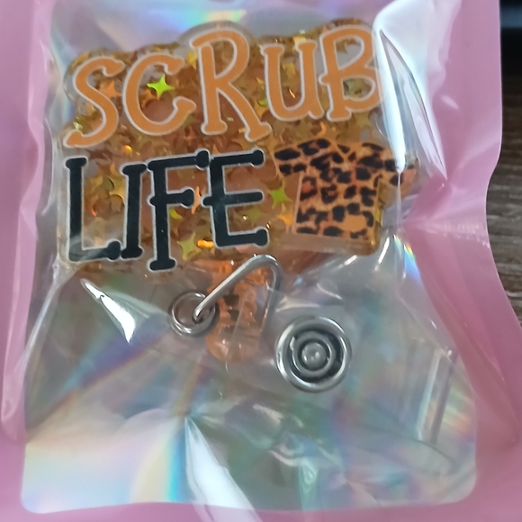 Colorful Statement Pin - Picture 2 of 15